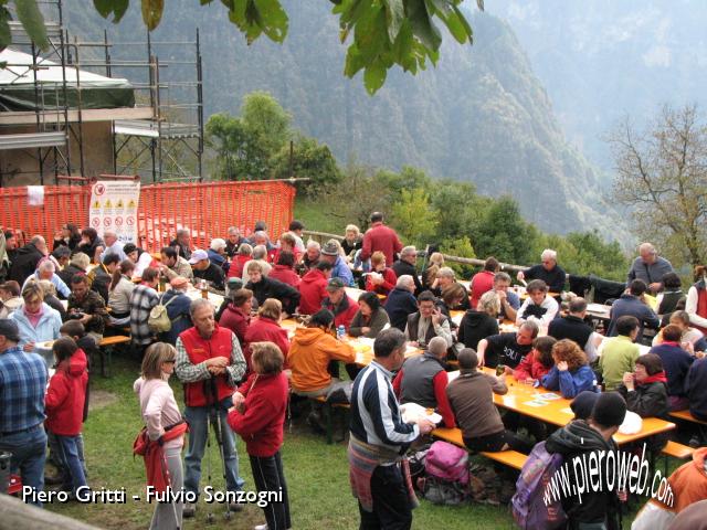 28 Il pranzo rustico....JPG